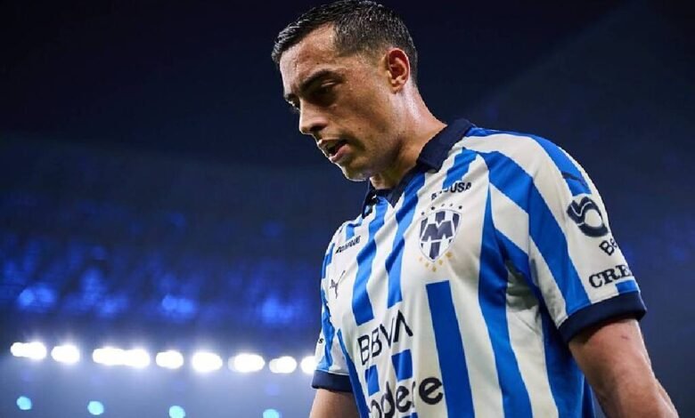 Rogelio Funes Mori no ha podido anotar en CU