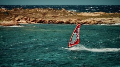 Deportes acuáticos en Baja California Sur, seis lugares perfectos para practicarlos