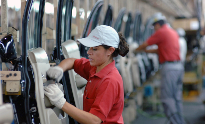 El empleo formal en México registra una caída del 2.4% en enero