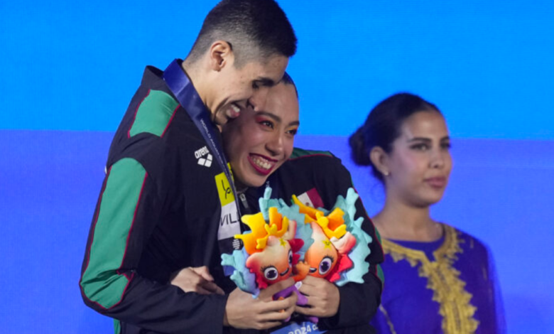 Mexicanos ganan medalla de bronce en natación artística