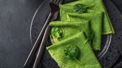 Crepas de espinaca con queso; una cena fácil y sana