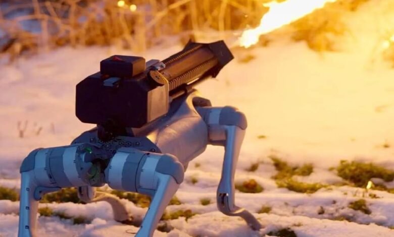 Empresa pone en venta perros robot con lanzallamas en EU