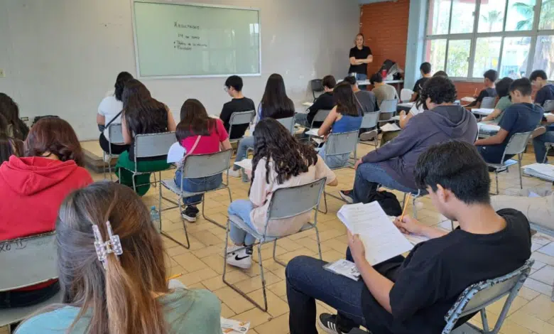 Ingresan más de 13 mil jóvenes a bachillerato en Baja California Sur
