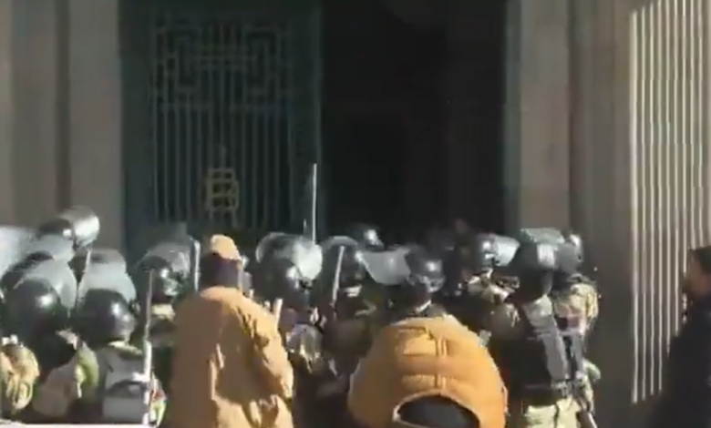 Embajada de México en Bolivia alerta a mexicanos por "movilizaciones"