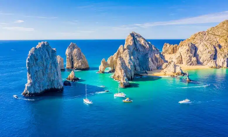 ¡Lánzate a las Playas de Cabo San Lucas! Estas son las Más Seguras