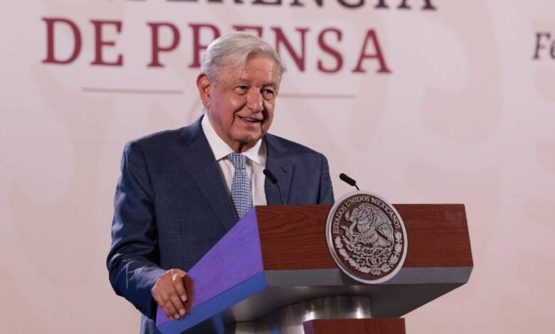 AMLO felicita a magistrados del Tribunal Electoral