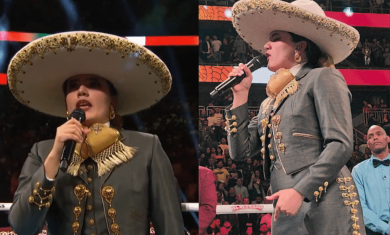 Camila Fernández comete error al entonar el Himno Nacional en la pelea del Canelo Álvarez