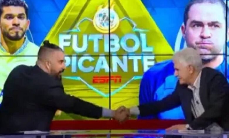 "Tuca" Ferretti y Álvaro Morales apuestan para el América vs Pumas