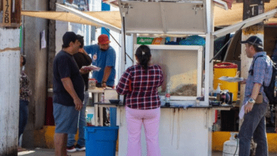 Suspensión de venta de alimentos en zonas con derrames de aguas negras