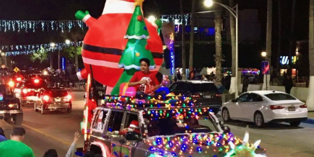 Más de 100 unidades participarán en el desfile de autos navideños en La Paz