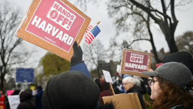 Estudiantes, padres de familia y la comunidad en general esta en una flamante batalla contra el gobierno republicano por Harvard (Foto por Expansión)