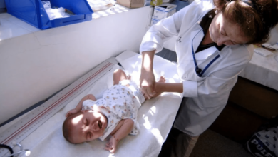 México enfrenta brote mortal de tos ferina 45 bebés fallecen en 2025 sin haber recibido vacuna (Foto por ABC)